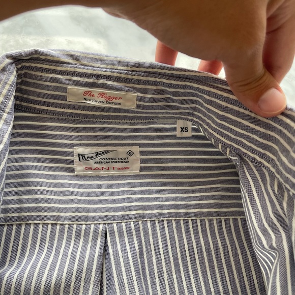 Gant light blue with white stripes long sleeve button down shirt, size XS - Picture 2 of 5